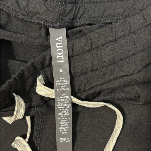 Vuori Performance Black Heather Joggers, Medium - Picture 6 of 7